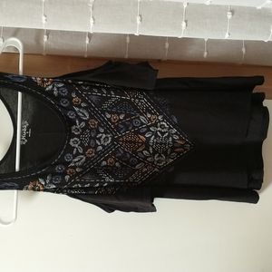 🏵️Cold Shoulder Top